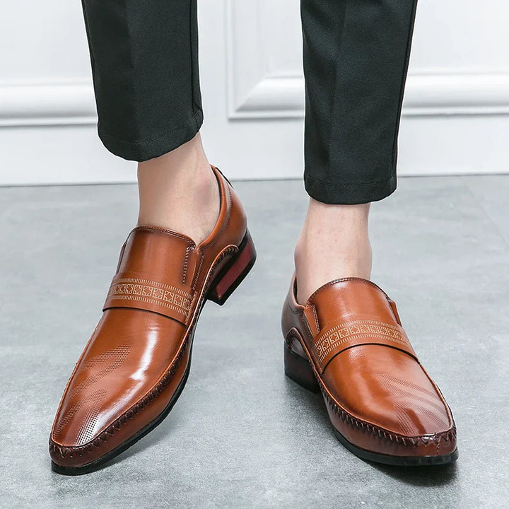 CARVELLI™ – Genuine Leather Loafer