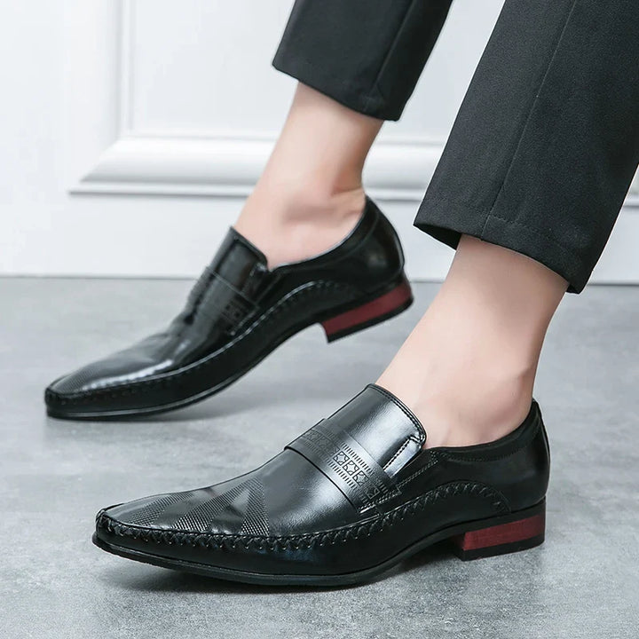 CARVELLI™ – Genuine Leather Loafer