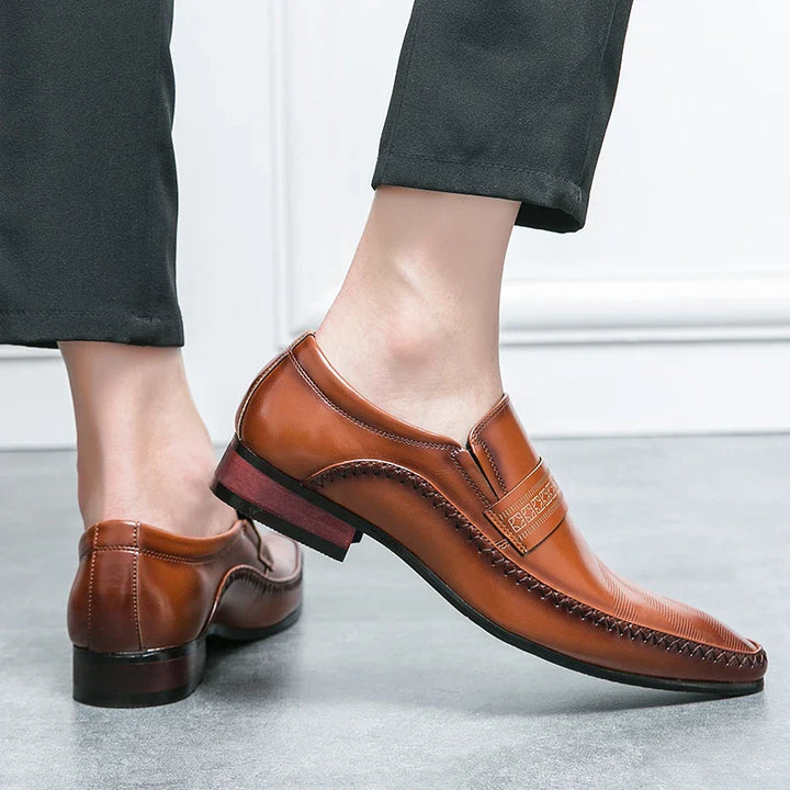 CARVELLI™ – Genuine Leather Loafer