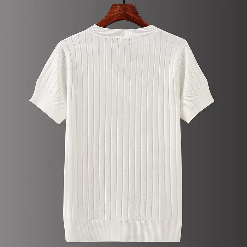 OAKMONT™ – V-Neck Tee